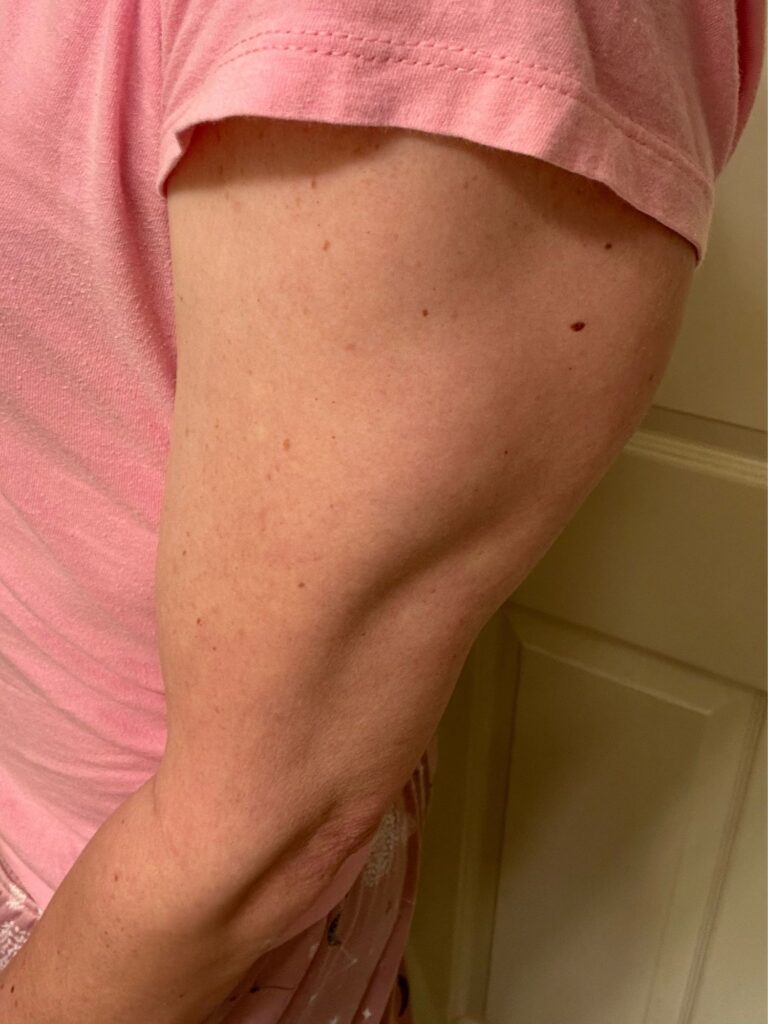 My kinda big flexed left tricep